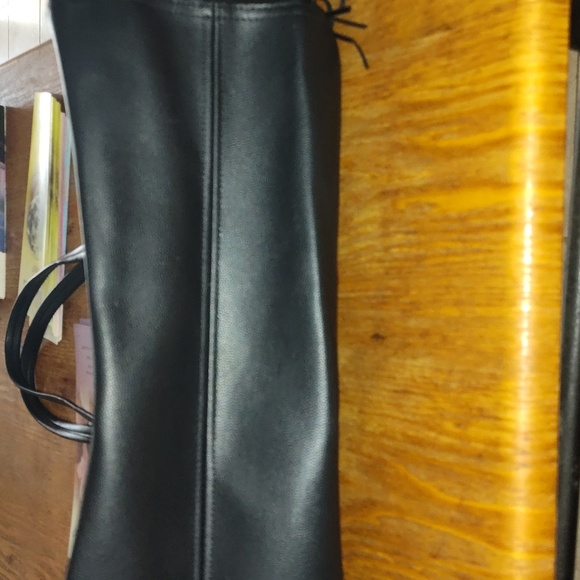 Handbag - Picture 4 of 5